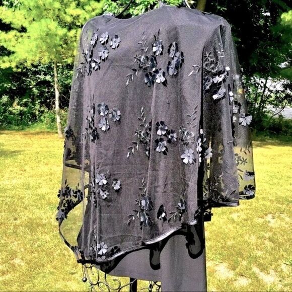 MSK BLACK 3D FLOWER PETAL SHEER BLOUSE NWT S - Picture 11 of 12